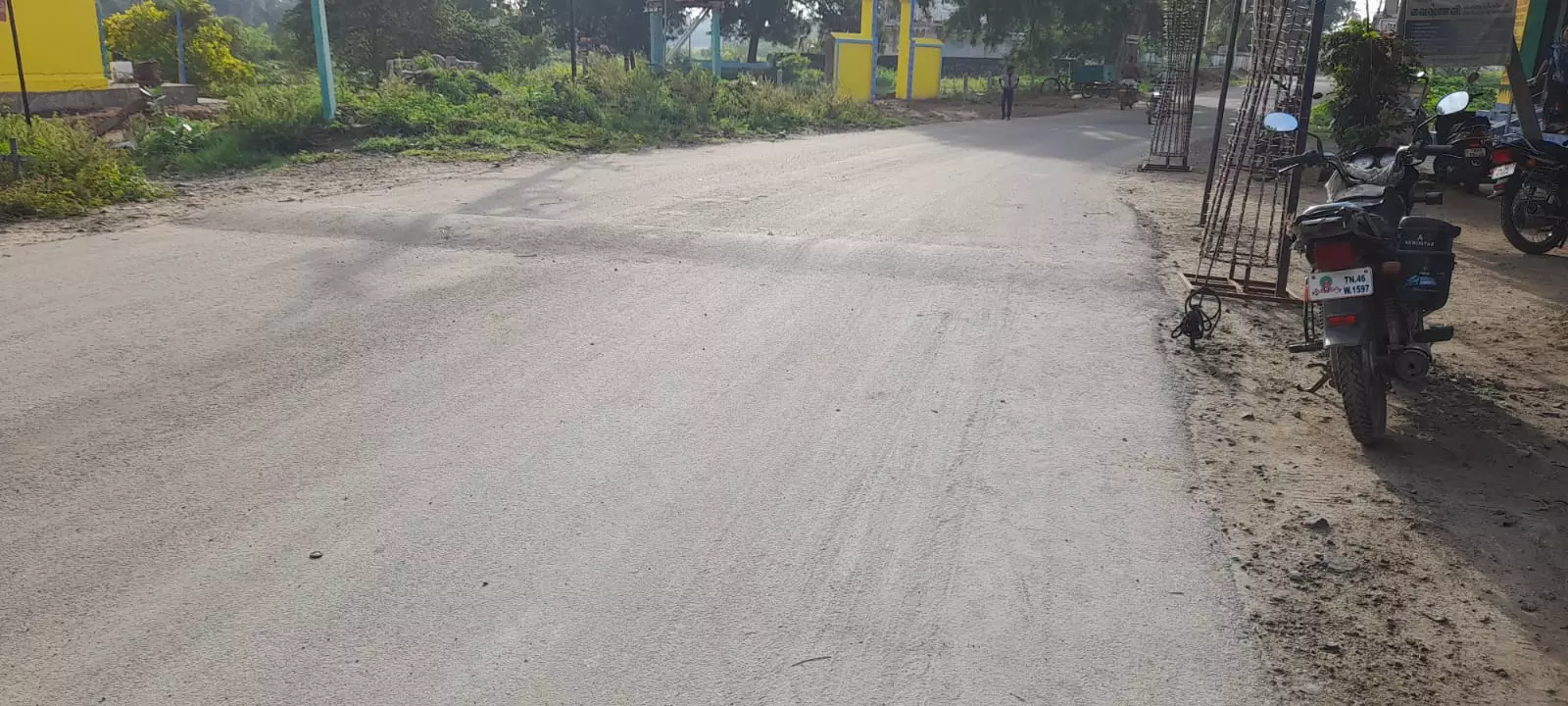 வர்ணம் பூசப்படாத வேகத்தடை வர்ணம் பூசப்படாத வேகத்தடை