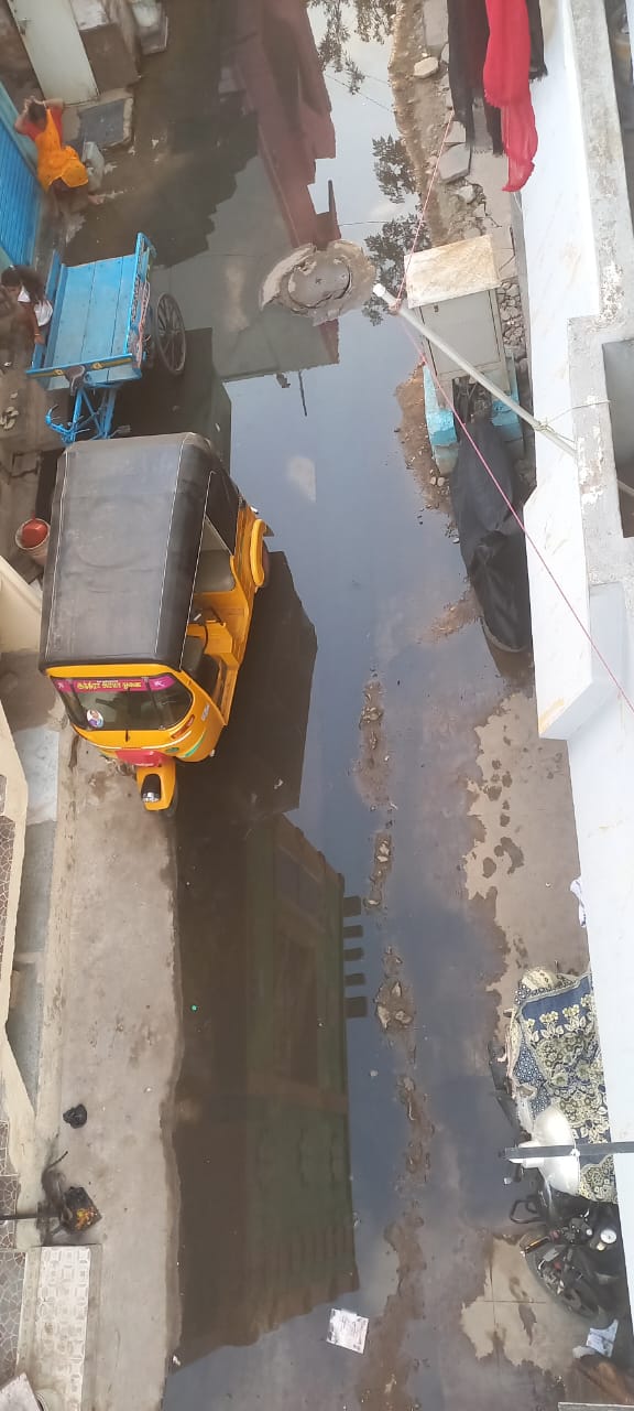 சாலையில் கழிவுநீர்