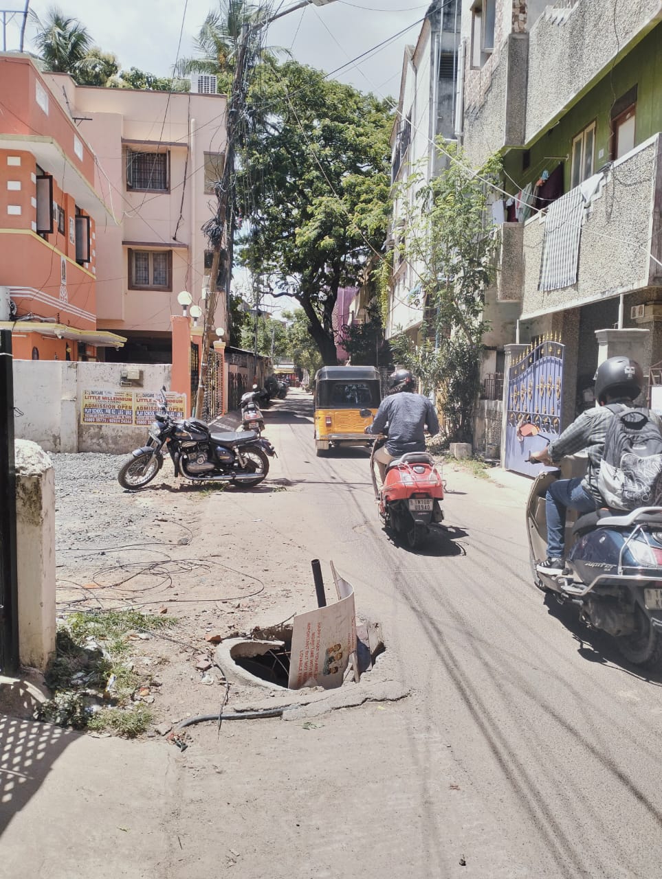 ஆபத்தான கழிவுநீர் கால்வாய்