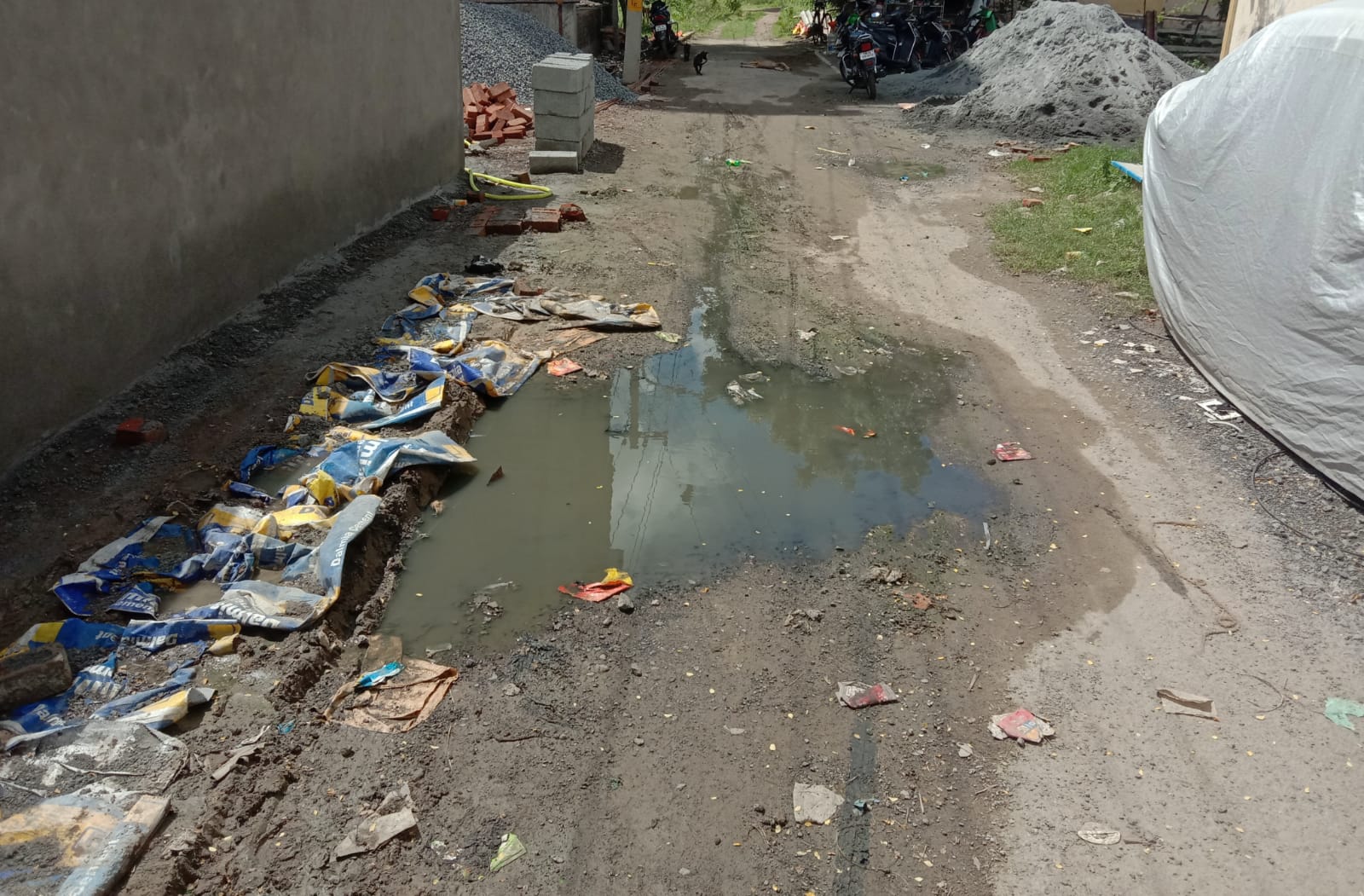 சாலையில் கழிவுநீர்