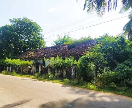 ஆபத்தான கட்டிடம் அகற்றப்படுமா?