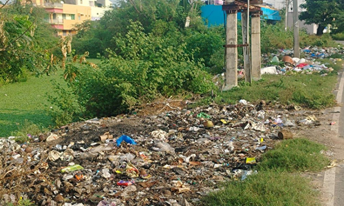 குப்பைகளால் சுகாதார சீர்கேடு குப்பைகளால் சுகாதார சீர்கேடு