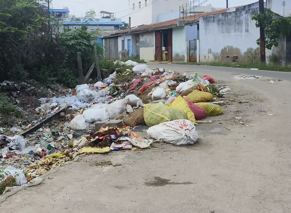 குவிந்த குப்பையால் சுகாதார சீர்கேடு