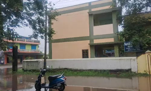 மாணவ-மாணவியர் அவதி