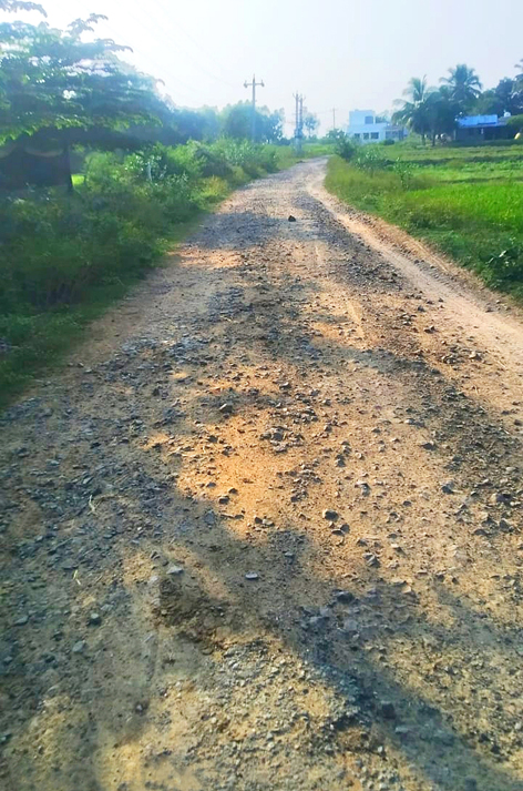 கரடுமுரடான சாலை கரடுமுரடான சாலை