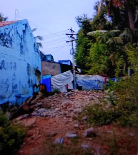 புதிய அங்கன்வாடி மையம் கட்ட வேண்டும்