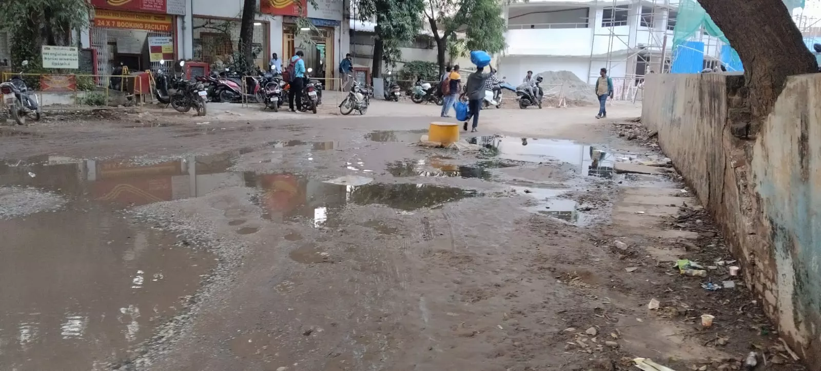 தேங்கிய கழிவுநீர்