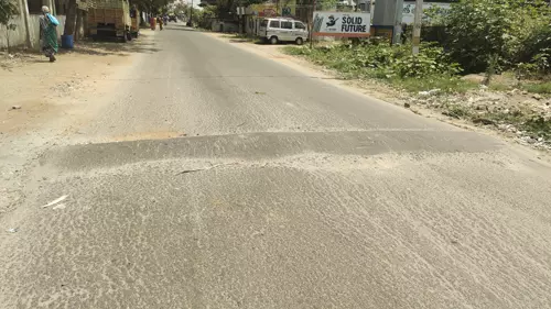 விபத்து ஏற்படுத்தும் வேகத்தடைகள்