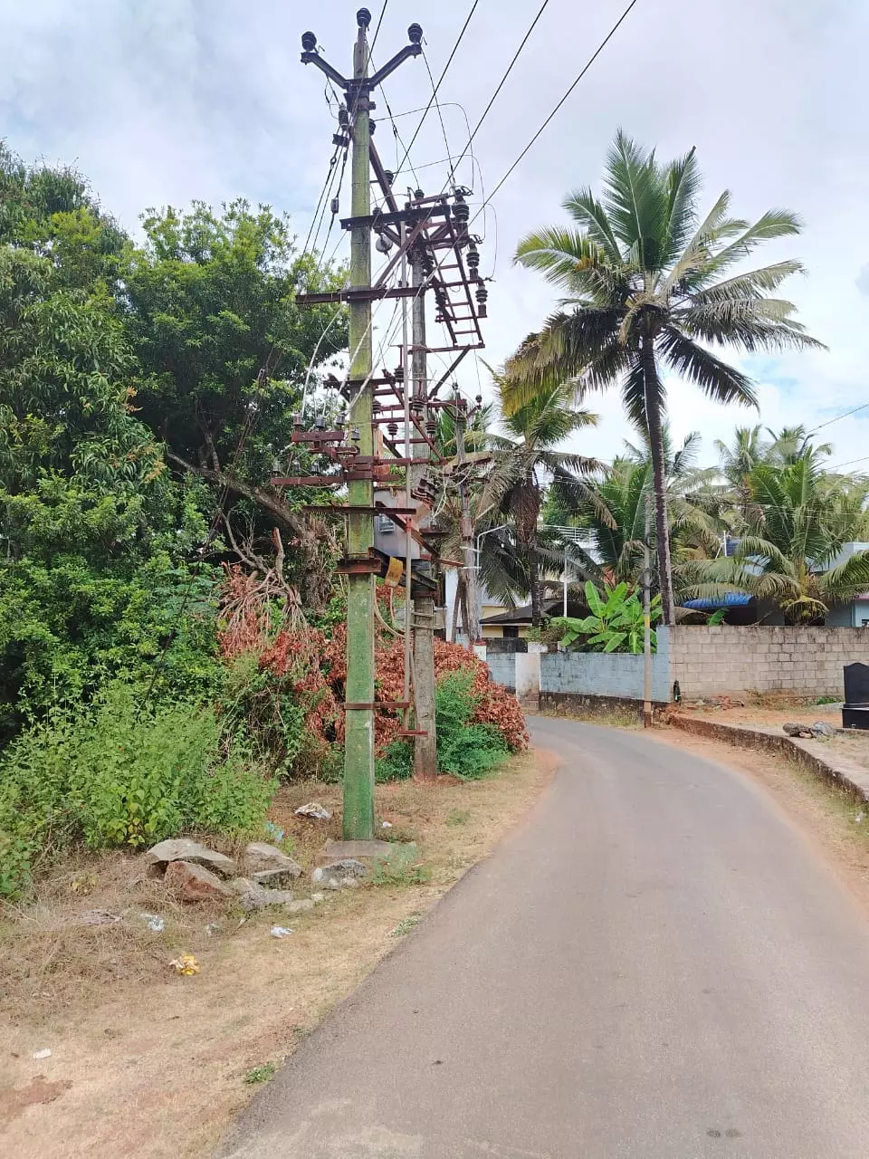 விபத்து அபாயம் விபத்து அபாயம்