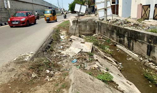 கால்வாய் தடுப்புச்சுவர் சீரமைக்கப்படுமா?