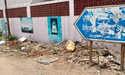 குவிக்கப்பட்ட குப்பைகள்