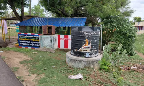 பயன்பாடற்ற குடிநீர் தொட்டி பயன்பாடற்ற குடிநீர் தொட்டி