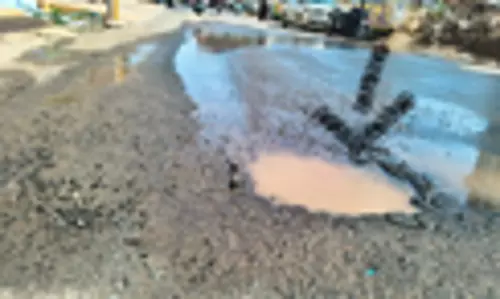 வீணாகும் குடிநீர்