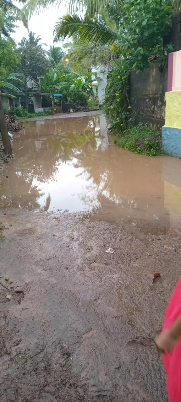 வாகன ஓட்டிகள் அவதி