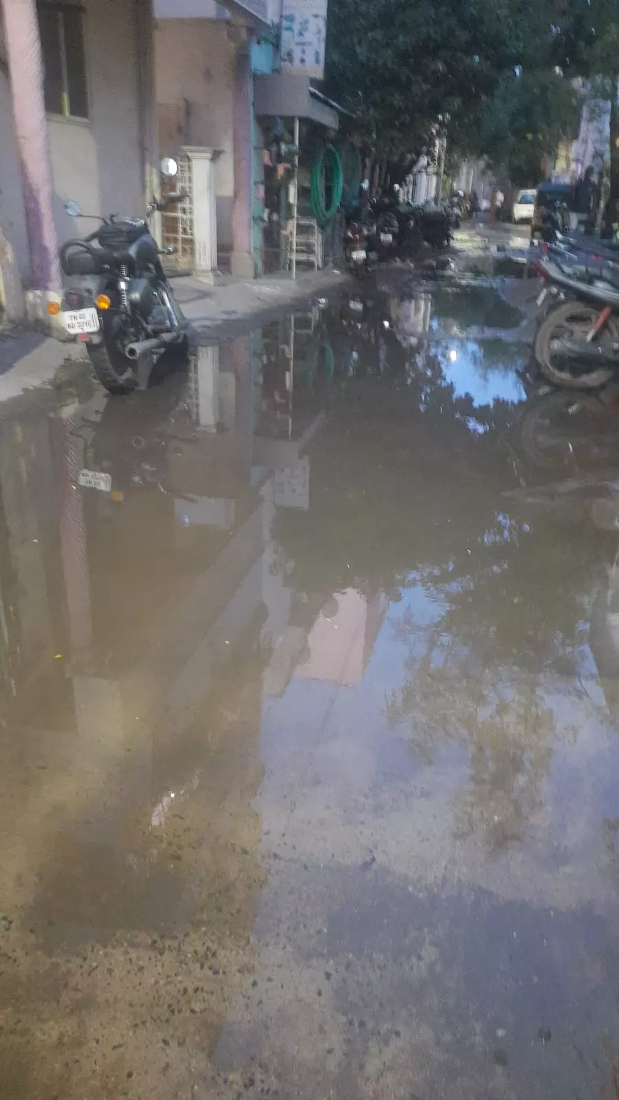 சாலையில் கழிவுநீர்