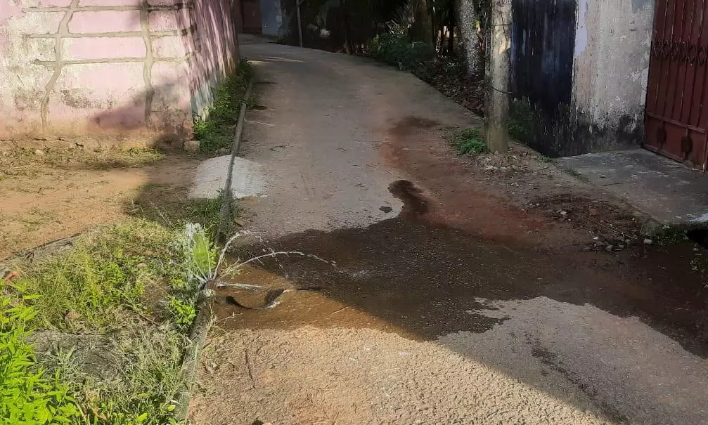 வீணாகும் குடிநீர் வீணாகும் குடிநீர்