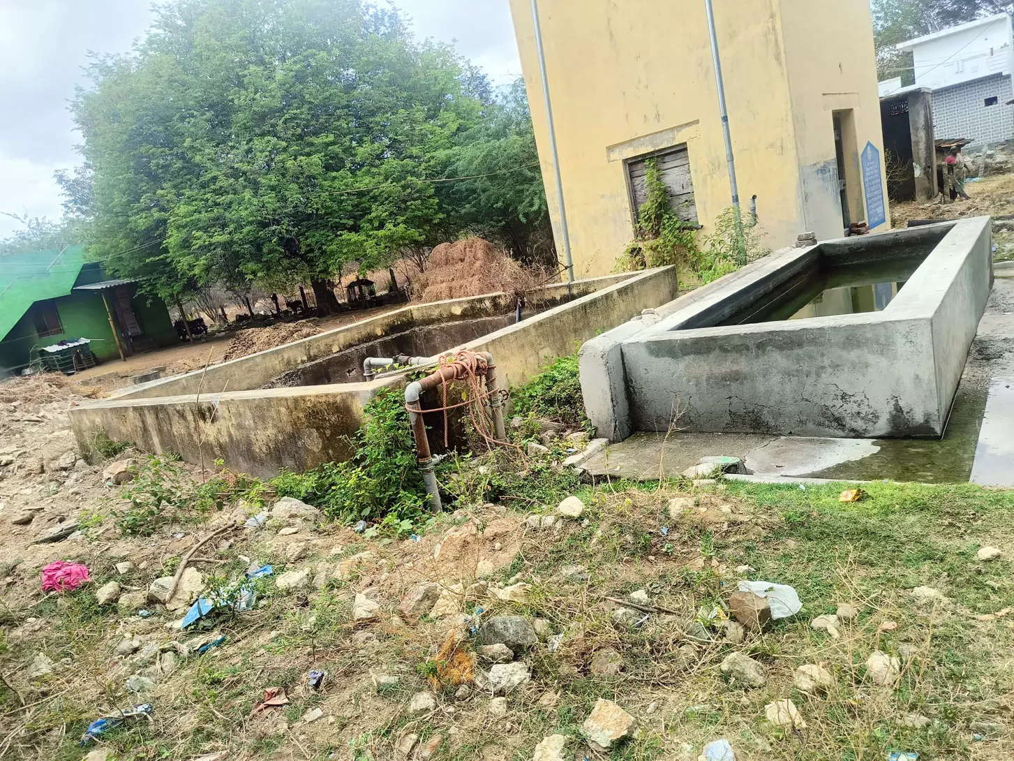 சுத்தமான குடிநீர் வேண்டும்