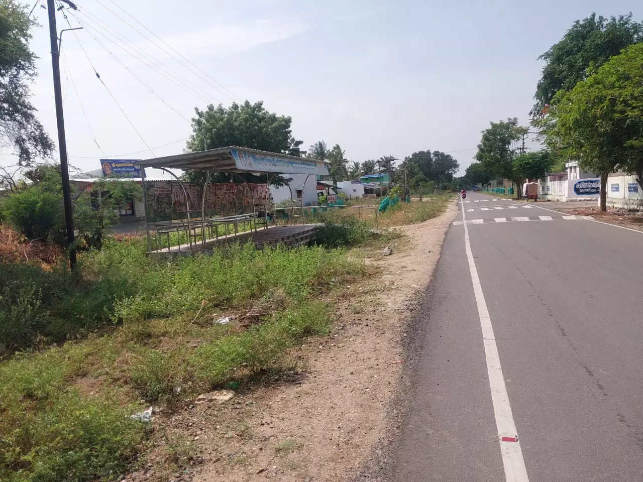 பயணிகள் அவதி பயணிகள் அவதி