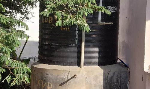 குடிநீர் தொட்டி பராமரிக்கப்படுமா? குடிநீர் தொட்டி பராமரிக்கப்படுமா?