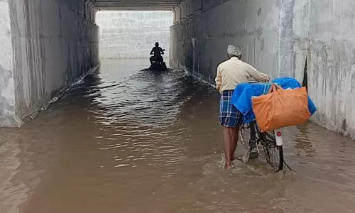 ரெயில்வே சுரங்கப்பாதை சீரமைக்கப்படுமா? ரெயில்வே சுரங்கப்பாதை சீரமைக்கப்படுமா?