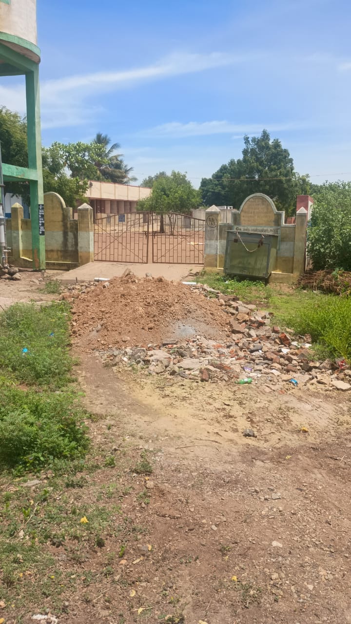 மாணவர்கள் அவதி மாணவர்கள் அவதி