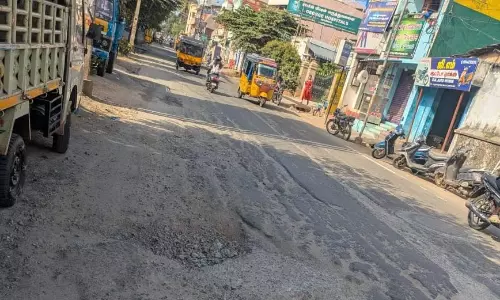 சீரமைக்க வேண்டும் சீரமைக்க வேண்டும்