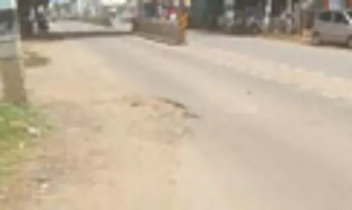 போக்குவரத்துக்கு இடையூறு போக்குவரத்துக்கு இடையூறு