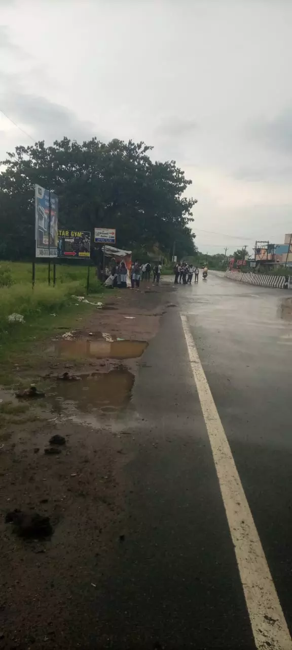 மாணவர்கள் அவதி