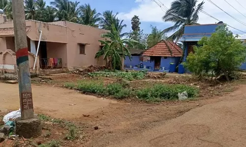 அங்கன்வாடி மையம் தேவை அங்கன்வாடி மையம் தேவை