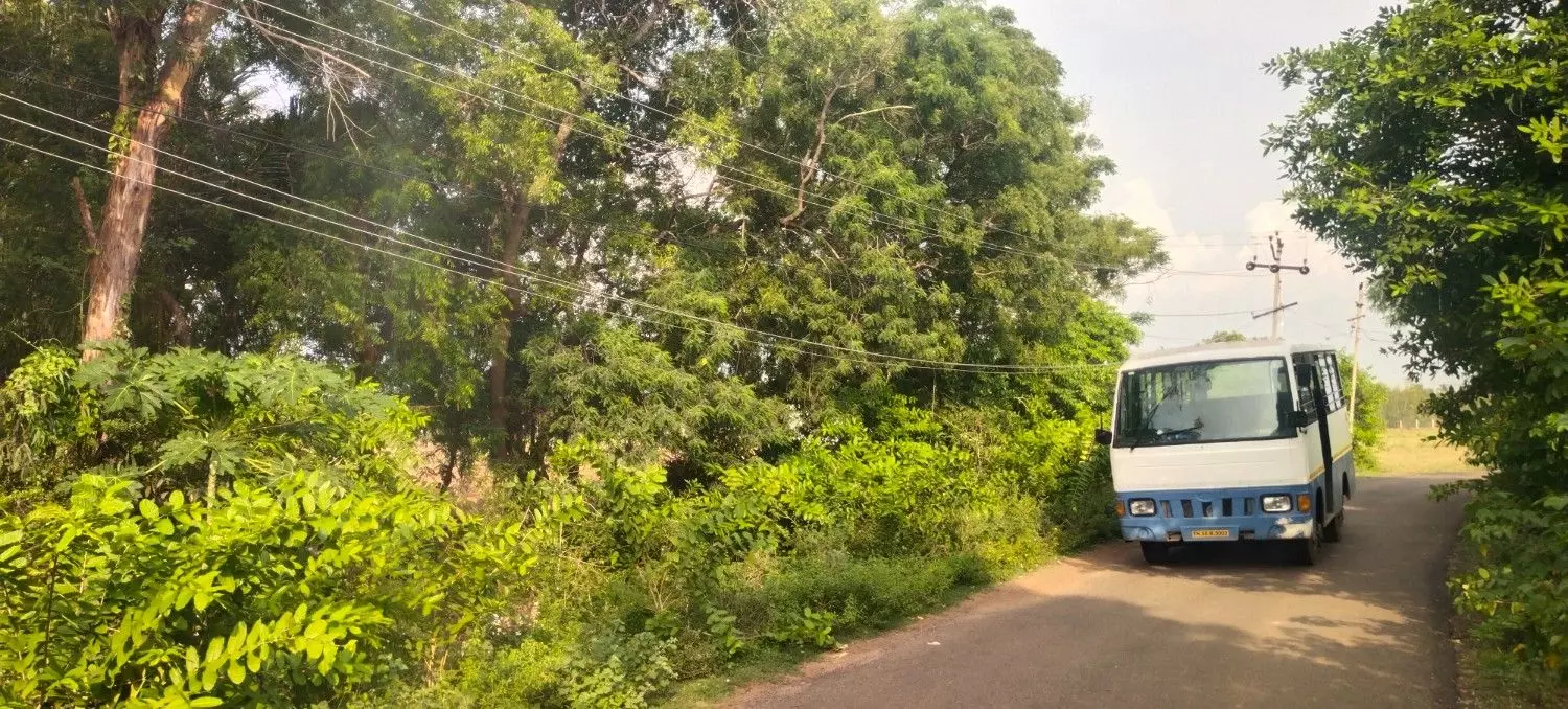 விபத்து ஏற்படும் அபாயம் விபத்து ஏற்படும் அபாயம்