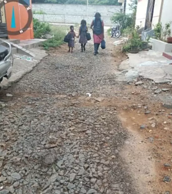 சாலையை சீர் செய்வார்களா?