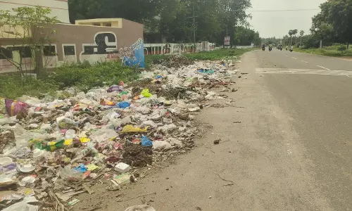 பிளாஸ்டிக் கழிவுகள் பிளாஸ்டிக் கழிவுகள்