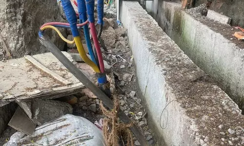 மின்விபத்து அபாயம்