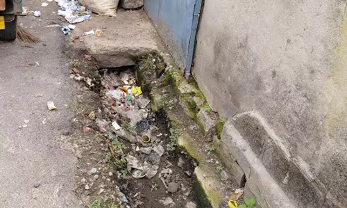 கழிவுநீர் கால்வாய் தூர்வாரப்படுமா?