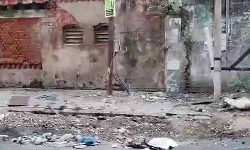 பொதுமக்கள் அவதி பொதுமக்கள் அவதி