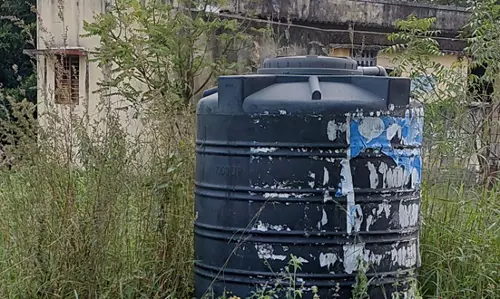 குடிநீர் தொட்டி பயன்பாட்டுக்கு வருமா? குடிநீர் தொட்டி பயன்பாட்டுக்கு வருமா?