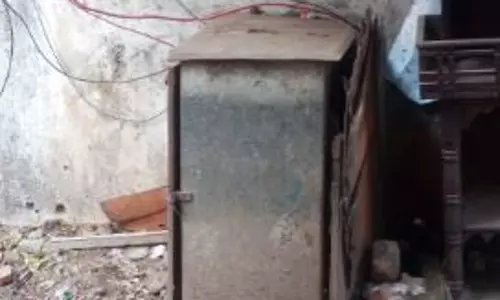 உயிரை பறிக்கும் மின்பெட்டி