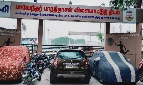 ஆக்கிரமிக்கும் வாகனங்கள் ஆக்கிரமிக்கும் வாகனங்கள்