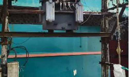 எலும்புகூடான மின்மாற்றி எலும்புகூடான மின்மாற்றி