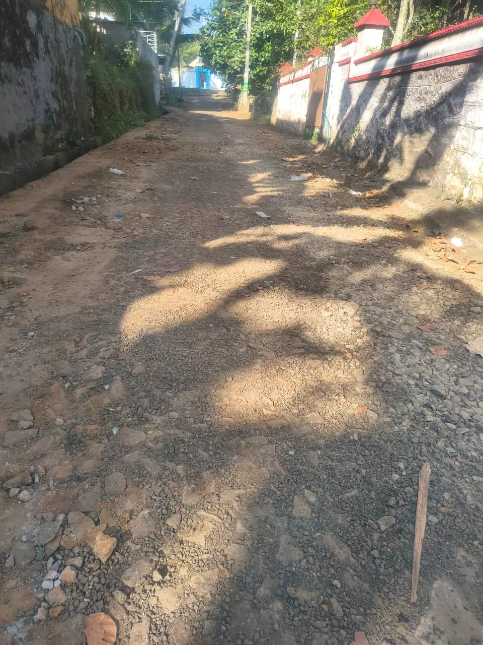 வாகன ஓட்டிகள் அவதி வாகன ஓட்டிகள் அவதி