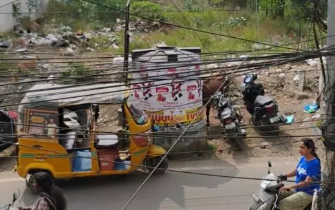 போக்குவரத்துக்கு இடையூறு