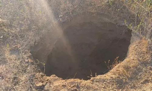 மணல் கொள்ளை மணல் கொள்ளை