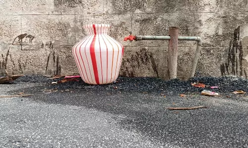 நடவடிக்கை எடுக்க வேண்டும்