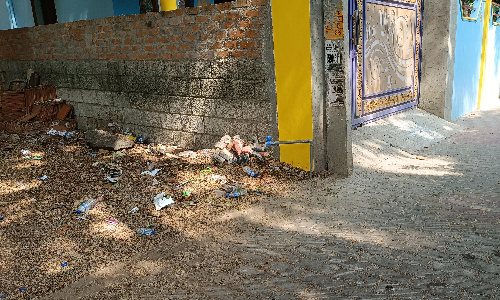 பொதுமக்கள் அவதி பொதுமக்கள் அவதி