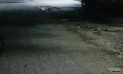 எரியாத தெருவிளக்கு