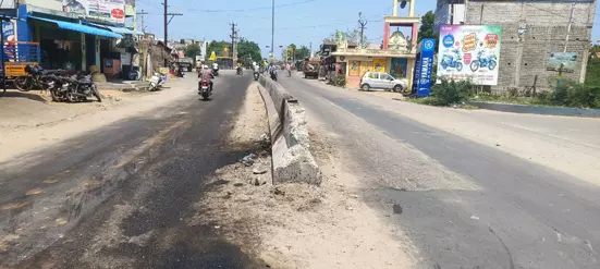தடுப்புச்சுவரில் எதிரொலிப்பான் பொருத்தப்படுமா? தடுப்புச்சுவரில் எதிரொலிப்பான் பொருத்தப்படுமா?