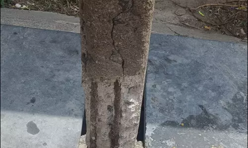 மின்கம்பம் சேதம் மின்கம்பம் சேதம்
