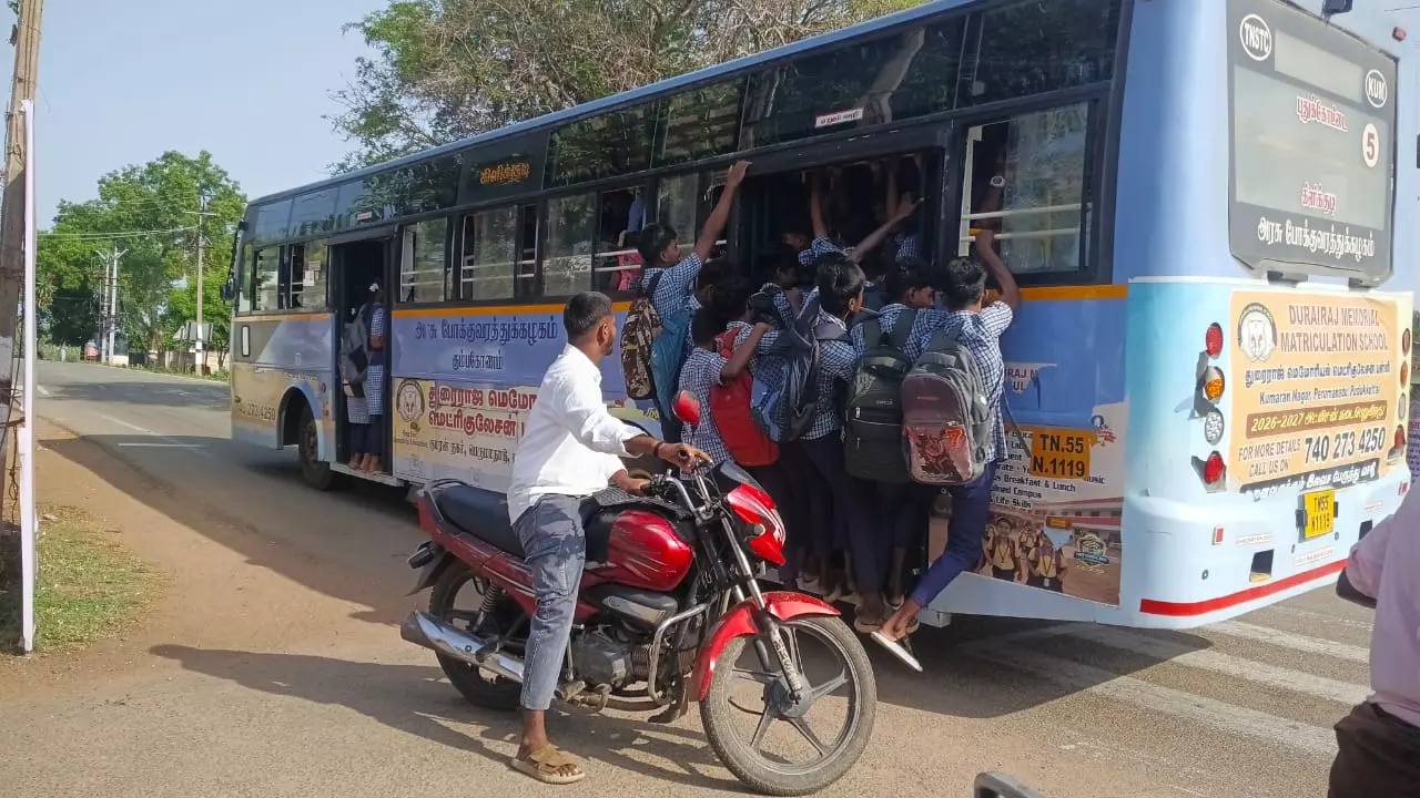 கூடுதல் பஸ்கள் இயக்கப்படுமா? கூடுதல் பஸ்கள் இயக்கப்படுமா?