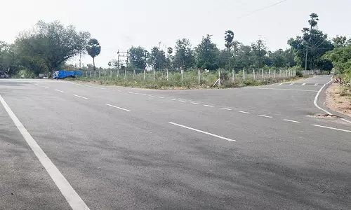 வழிகாட்டு பலகை தேவை