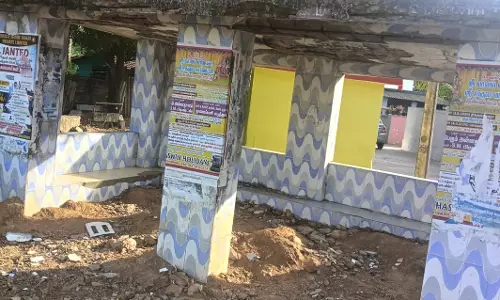 பயணிகள் நிழற்குடை சீரமைக்கப்படுமா?